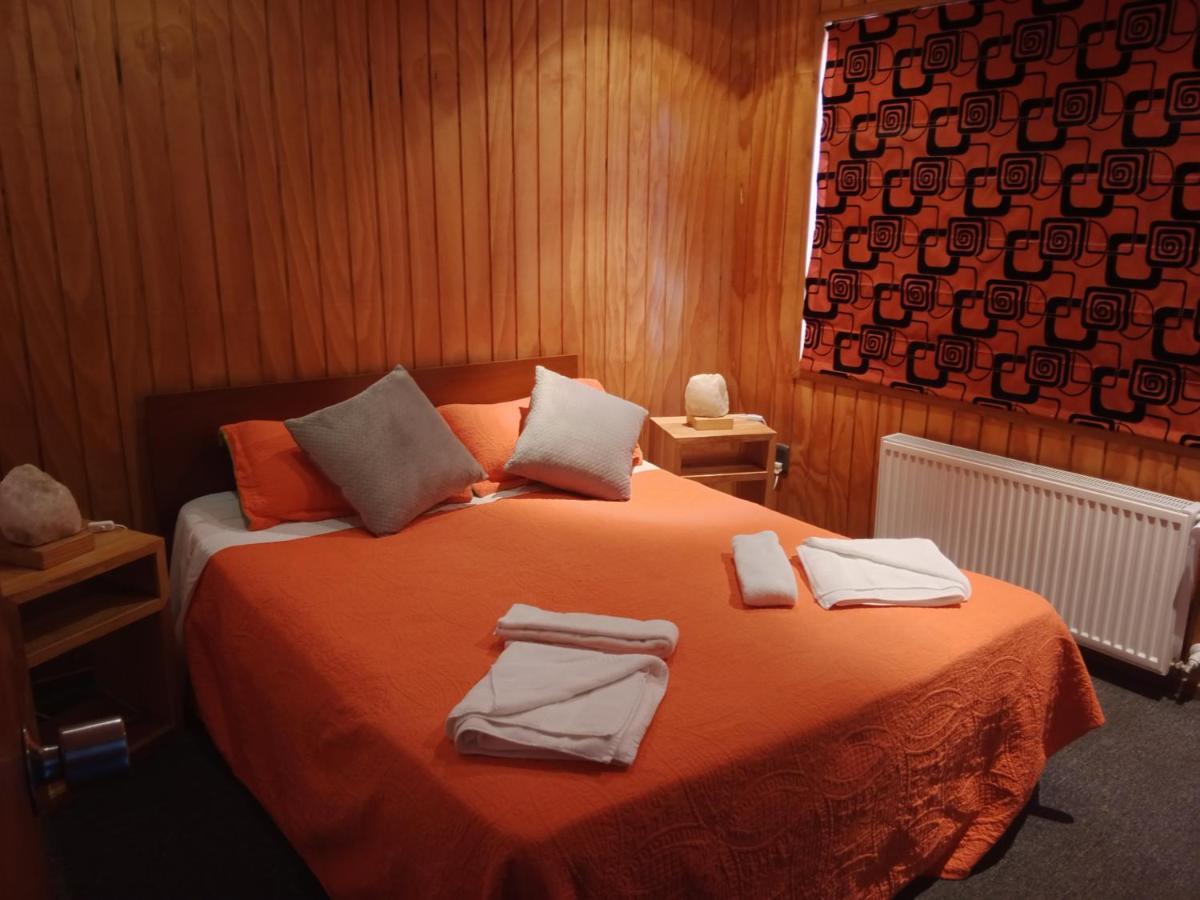 Almer Hostal Punta Arenas Exteriör bild